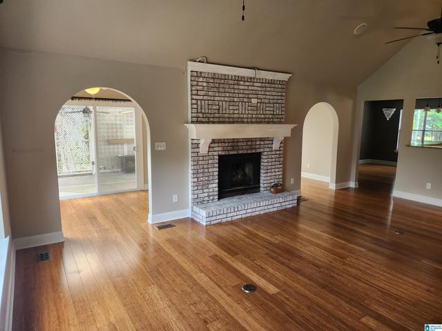 103 WASHINGTON LANE, Alabaster, AL 35007