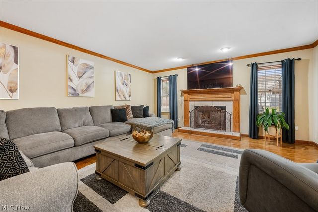 994 Countryside Drive, Medina, OH 44256