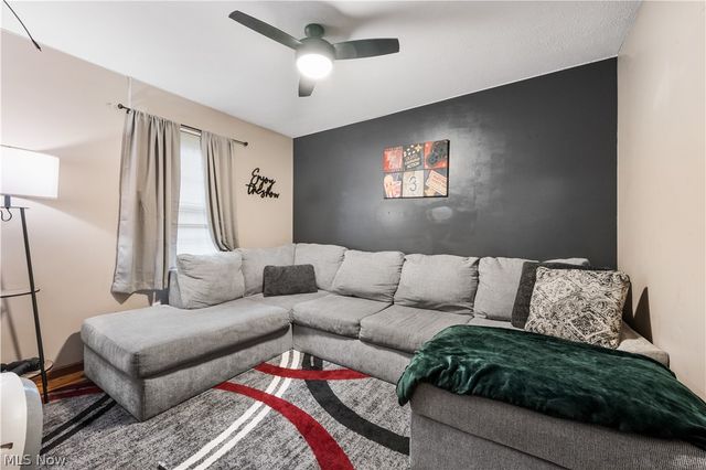 994 Countryside Drive, Medina, OH 44256