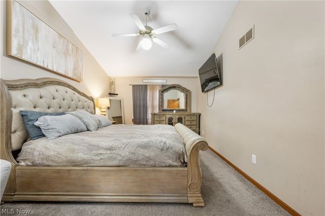 994 Countryside Drive, Medina, OH 44256