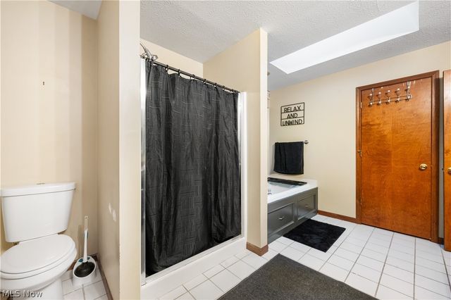 994 Countryside Drive, Medina, OH 44256