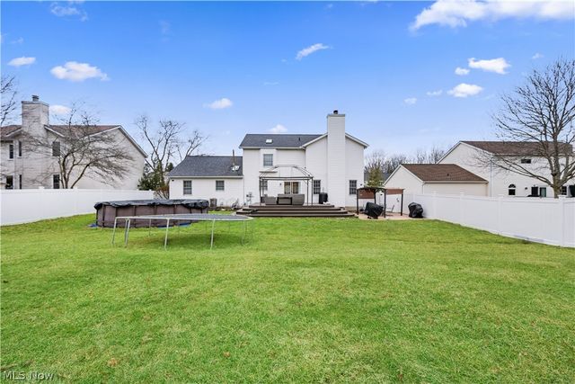 994 Countryside Drive, Medina, OH 44256