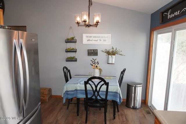 917 Sunrise Drive, Wapakoneta, OH 45895