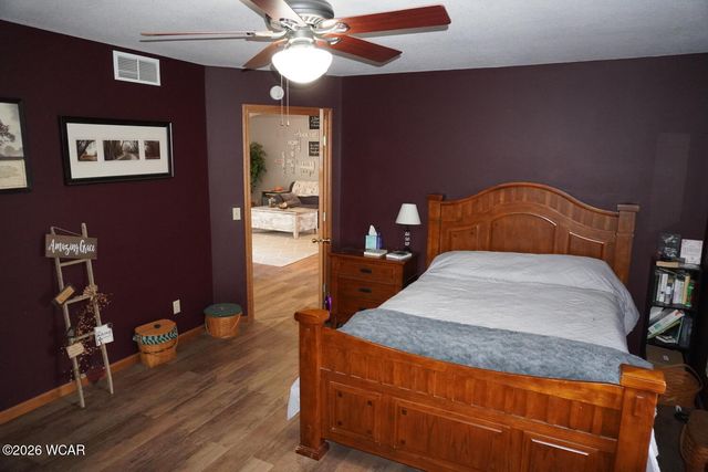 917 Sunrise Drive, Wapakoneta, OH 45895