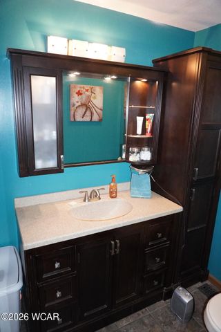 917 Sunrise Drive, Wapakoneta, OH 45895