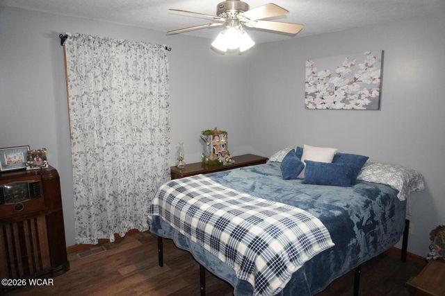 917 Sunrise Drive, Wapakoneta, OH 45895