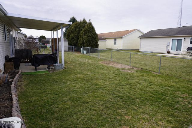 917 Sunrise Drive, Wapakoneta, OH 45895