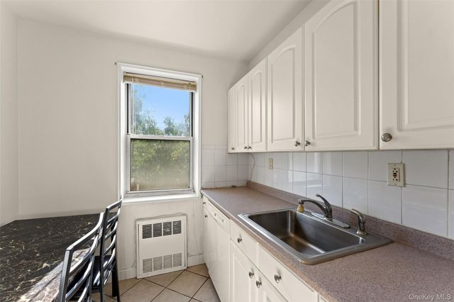 609 Palmer Road 7C, Yonkers, NY 10701