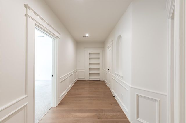 25 Woodsborough Circle, Spring Valley Village, TX 77055