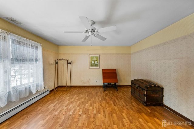 402 Main Street, Manalapan, NJ 07726