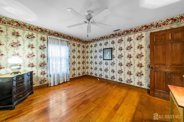 402 Main Street, Manalapan, NJ 07726