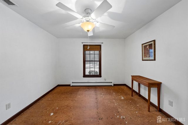 402 Main Street, Manalapan, NJ 07726