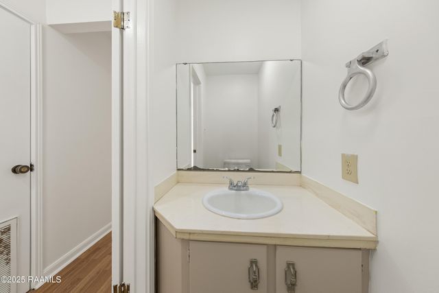 206 Dublin Circle E, Lafayette, LA 70506