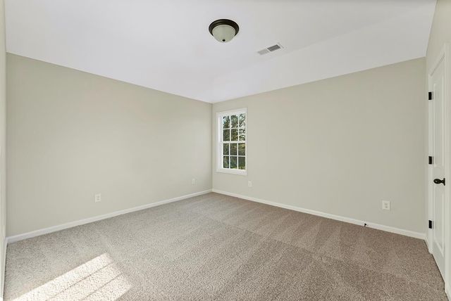 575 Mountain View Road, Hamilton, GA 31811