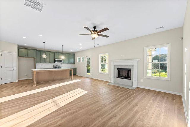 575 Mountain View Road, Hamilton, GA 31811