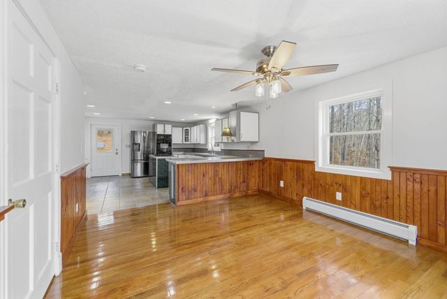 532 Frank C Gilman Highway, Alton, NH 03809