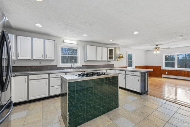 532 Frank C Gilman Highway, Alton, NH 03809