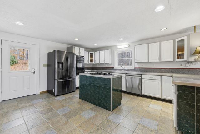 532 Frank C Gilman Highway, Alton, NH 03809