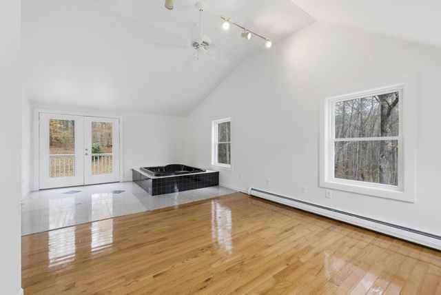 532 Frank C Gilman Highway, Alton, NH 03809