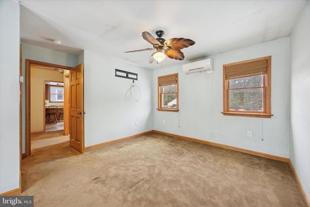 4052 CENTER AVE, Lafayette Hill, PA 19444