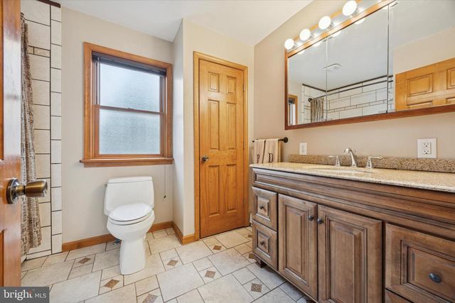 4052 CENTER AVE, Lafayette Hill, PA 19444