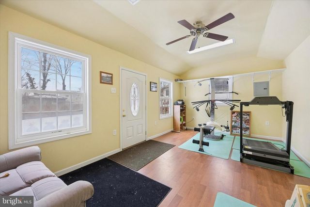 4052 CENTER AVE, Lafayette Hill, PA 19444