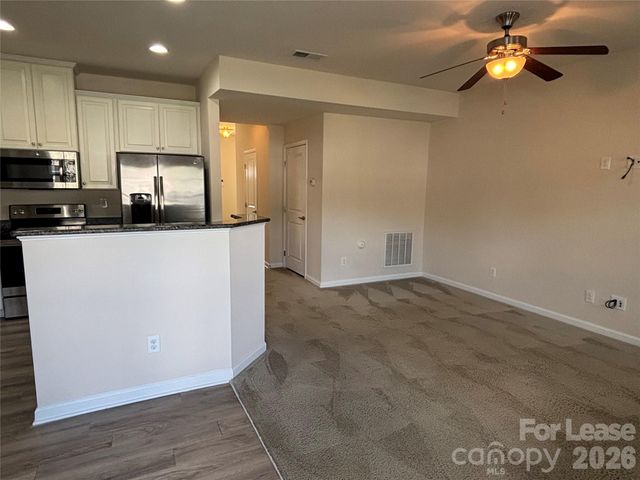 7411 Red Mulberry Way, Charlotte, NC 28273