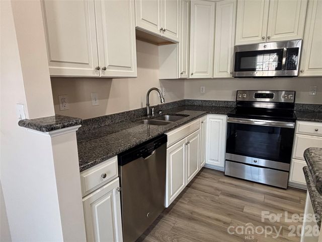 7411 Red Mulberry Way, Charlotte, NC 28273