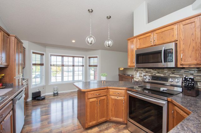 4407 15th Street S, Moorhead, MN 56560