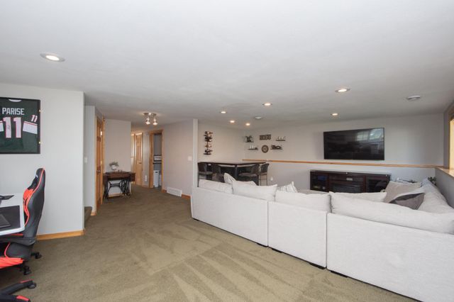 4407 15th Street S, Moorhead, MN 56560