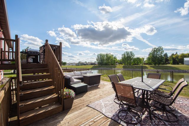 4407 15th Street S, Moorhead, MN 56560