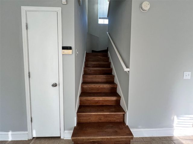 21107 Secretariat Ridge LN, Pflugerville, TX 78660