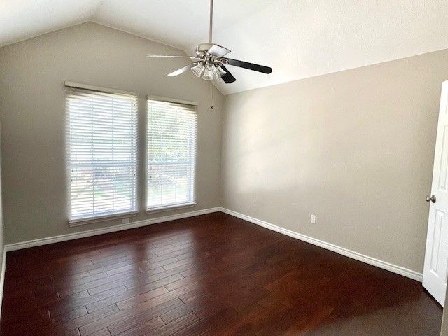 9705 Raven Lane, Irving, TX 75063
