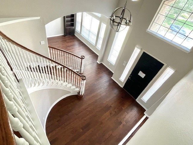 9705 Raven Lane, Irving, TX 75063