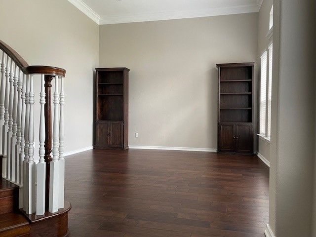9705 Raven Lane, Irving, TX 75063