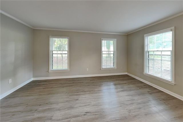 255 Saint Patrick Drive SW, Mableton, GA 30126