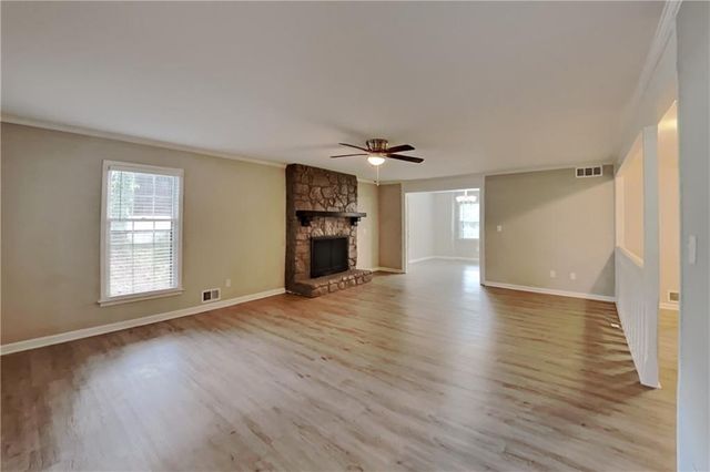 255 Saint Patrick Drive SW, Mableton, GA 30126