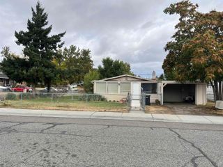 6080 Deer St, West Richland, WA 99353
