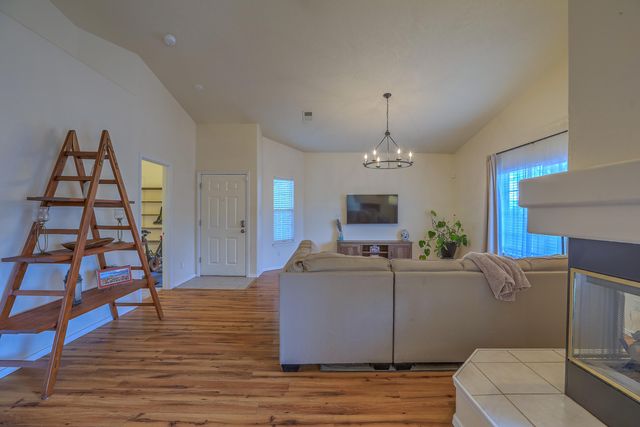 7215 Tricia Road NE, Albuquerque, NM 87113