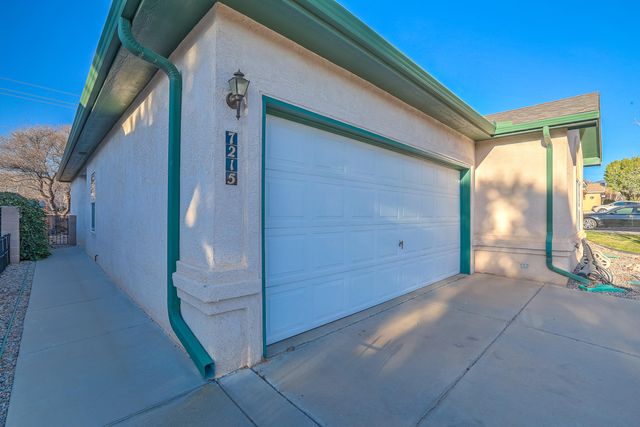 7215 Tricia Road NE, Albuquerque, NM 87113
