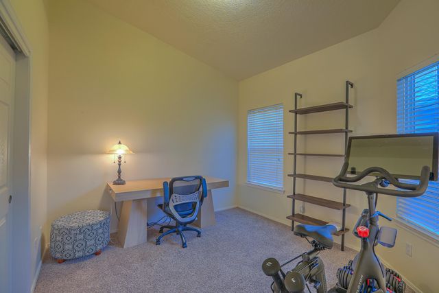 7215 Tricia Road NE, Albuquerque, NM 87113