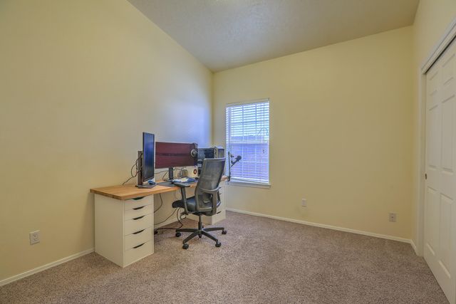 7215 Tricia Road NE, Albuquerque, NM 87113