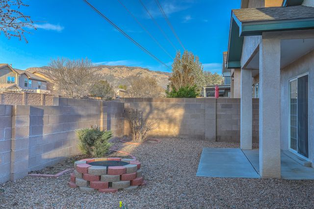 7215 Tricia Road NE, Albuquerque, NM 87113