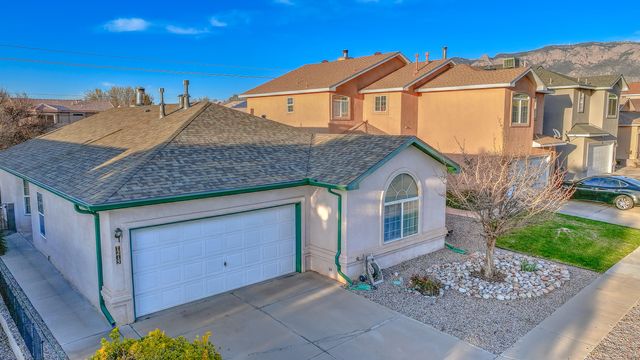 7215 Tricia Road NE, Albuquerque, NM 87113