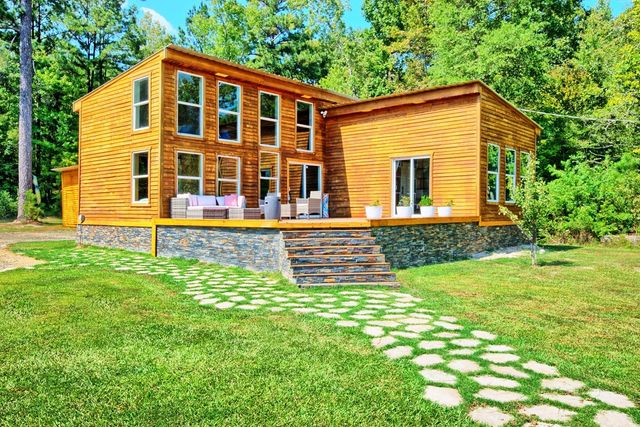 13608 Fm 692, Burkeville, TX 75932