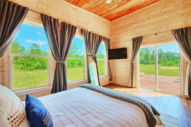 13608 Fm 692, Burkeville, TX 75932