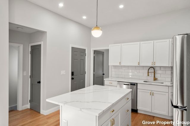 531 East 5th Street 1, Boston, MA 02127