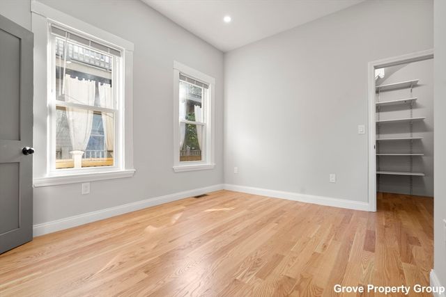 531 East 5th Street 1, Boston, MA 02127