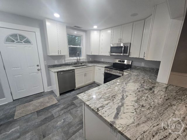 2209 Mississippi Avenue, Savannah, GA 31404