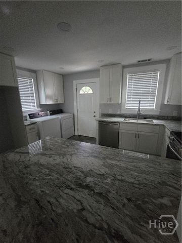 2209 Mississippi Avenue, Savannah, GA 31404